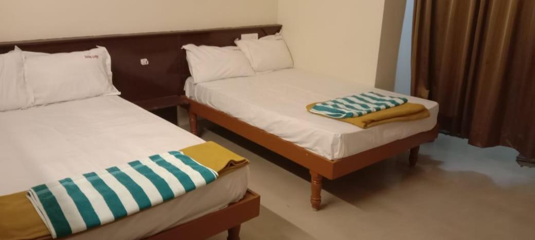 Sai Golden Rooms Тирупати Екстериор снимка